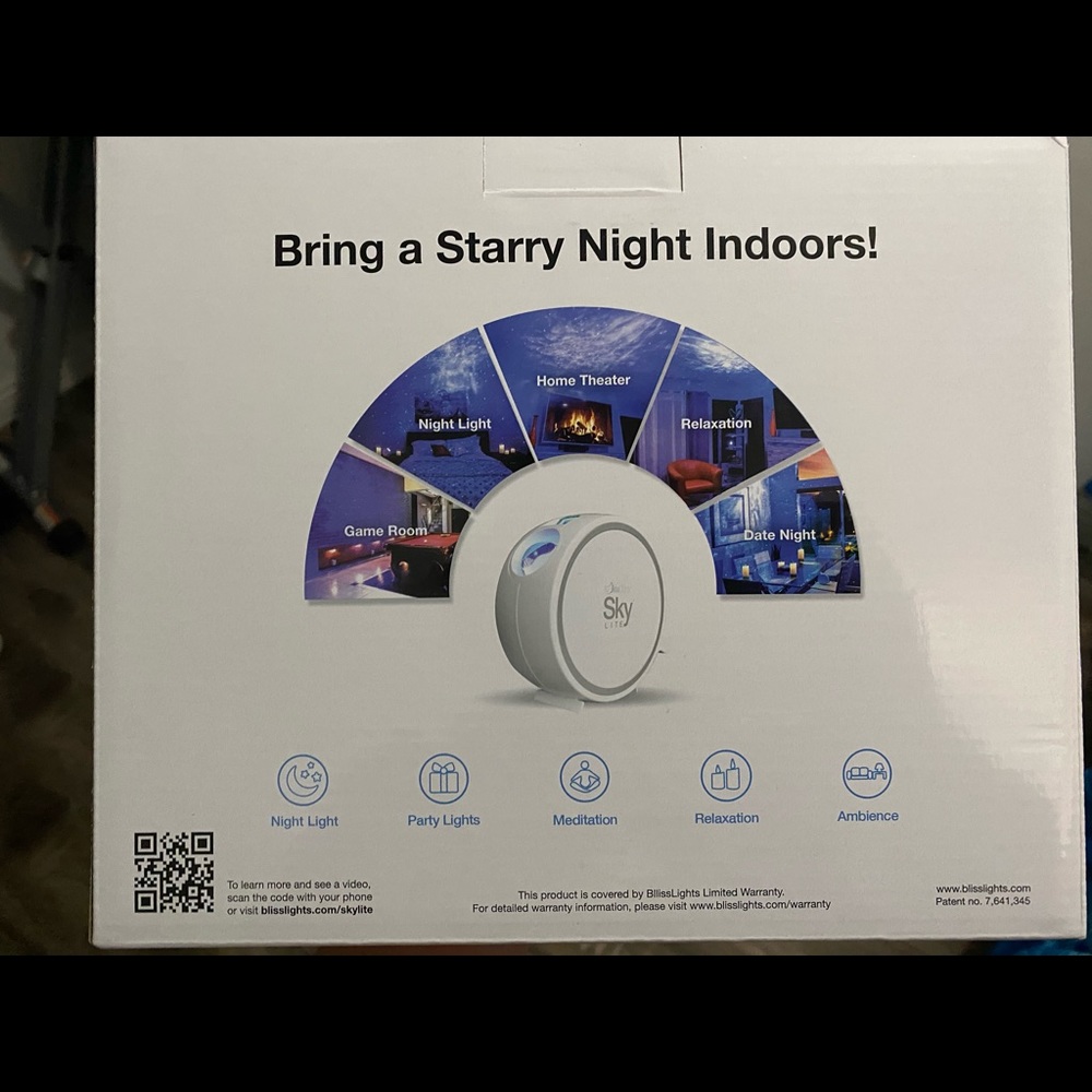 Sky light projector